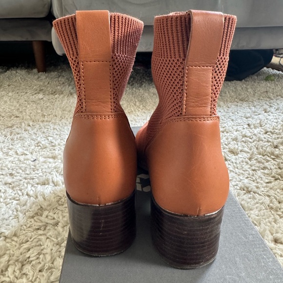 Everlane reknit boss boot in brandy rose - Picture 3 of 6